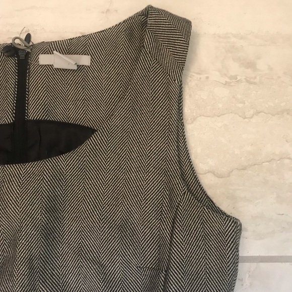 H&M Herringbone Sheath Dress - Picture 3 of 4